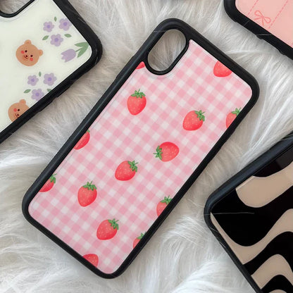 Strawberry Pattern Case